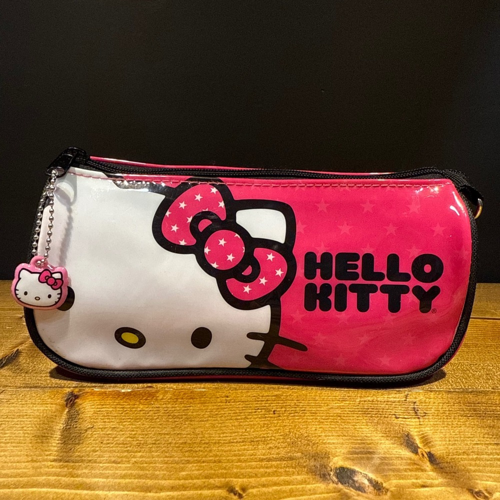 Hello Kitty Sanrio Pink Cosmetic Makeup Travel Bag Case Charm Kawaii